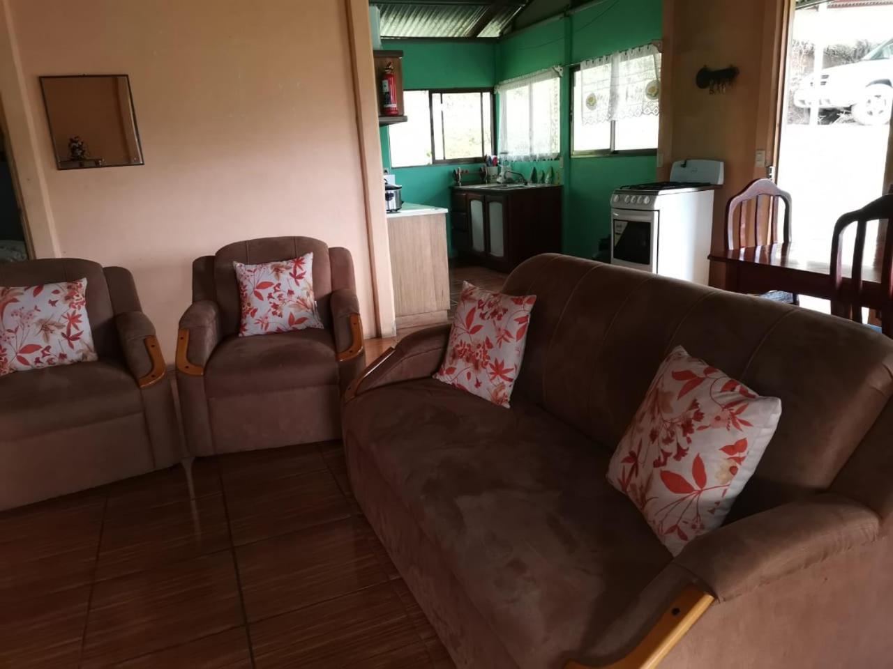 Bella Vista Guest House Turrialba Exterior foto